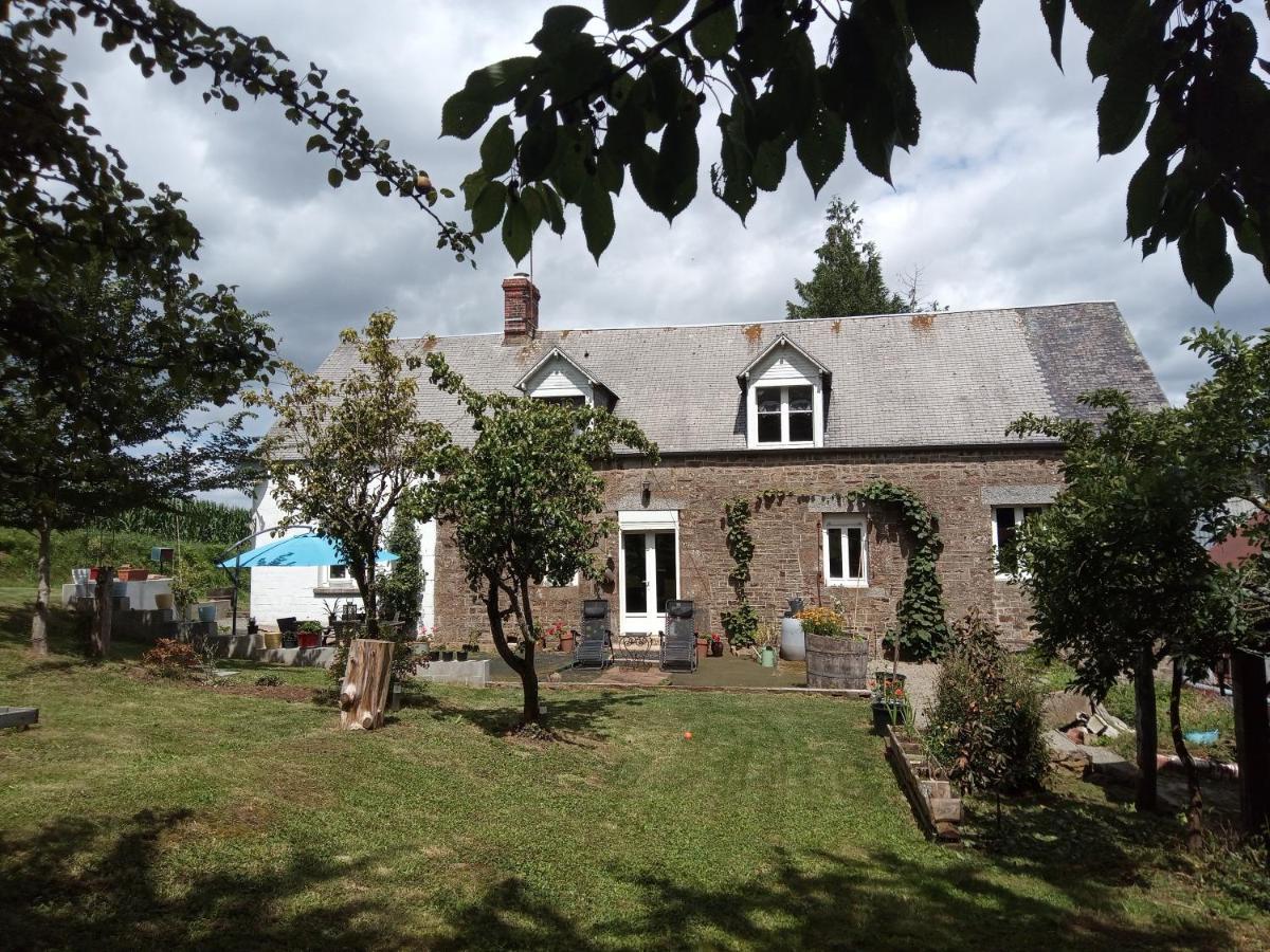 Le Chalange Bed and Breakfast Lapenty Eksteriør billede